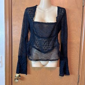 Free People Large shear top. Black